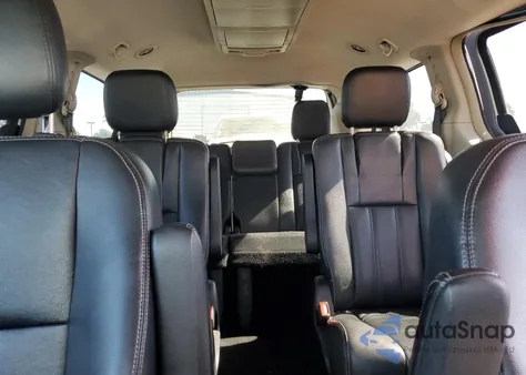 2014 Chrysler Town & Country Touring z USA, uszkodzony, nr VIN 2C4RC1BG7ER293665